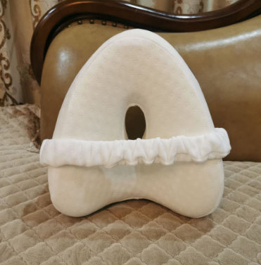 Heart-Shaped Memory Foam Cushion